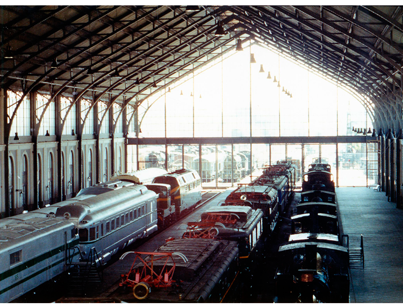Vista parcial de la Sala de Tracci�n del Museo del Ferrocarril de Madrid