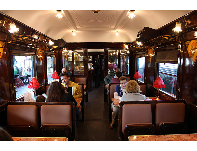 Coche cafeter�a del Museo durante la Jornada de Puertas Abiertas 2016