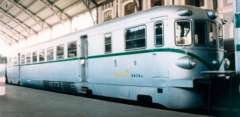 Automotor di�sel 9404