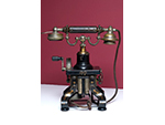 Tel�fono de sobremesa con magneto y manivela (Ericsson, Suecia, ca.1876-1900) - Pieza IG: 00333