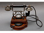 Tel�fono sobremesa de centralita (Ericsson, Suecia, ca. 1895) - Pieza IG: 00336