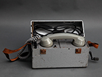 Tel�fono de campa�a RENFE (ENA, Direcci�n General de Aviaci�n Civil y Telecomunicaciones, Espa�a, d�cada 1950) - Pieza IG: 01661
