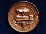 Medalla conmemorativa  de la inauguraci�n del Ferro-carril de Canfranc (Castells, Barcelona, 1882) - Pieza IG: 00777