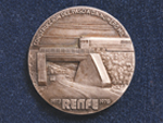 Medalla conmemorativa  de la construcci�n del paso a nivel n�mero mil de Renfe, 1973-1978 (An�nimo, 1978) - Pieza IG: 00813