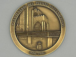 Medalla conmemorativa del primer centenario del Puente Internacional de Tuy, 1886-1986 (Jorge Coelho, Portugal, 1986) - Donaci�n: Alberto Garc�a �lvarez - Pieza IG: 00818