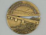 Medalla conmemorativa del primer centenario de la inauguraci�n del puente ferroviario sobre el r�o Mi�o, 1886-1986 (J. Rodr�guez, Espa�a, 1986) - Pieza IG: 02000