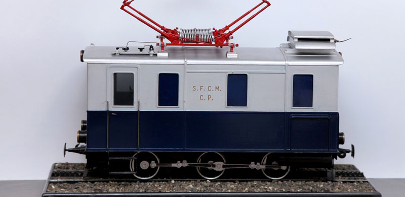 Modelo de locomotora el�ctrica del Fc. Cremallera de N�ria