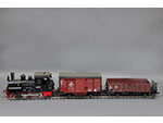Composici�n de tren de mercanc�as (Lehmann Gross Bahn –LGB-, Alemania, d�cada 1980) Escala: G. Medidas: 14 x 95 x 11 cm. - Piezas IG: 06839-06840-06864