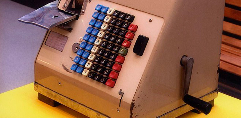 M�quina Hugin expendedora de billetes