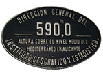 Placa de altitud de la estaci�n de Madrid-Delicias (Instituto Geogr�fico y Estad�stico, Espa�a, 1880) - Pieza IG: 01819