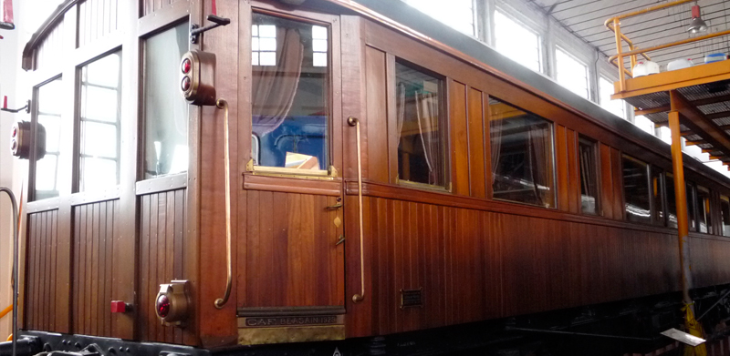 Coche-sal�n ZZ-1