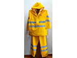Impermeable de alta visibilidad UN Mantenimiento de Infraestructura (Hermoso S.A., Madrid, ca. 1999) Donaci�n: M� Concepci�n Garc�a Gonz�lez - Pieza IG 07257