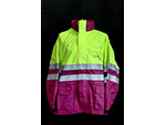 Anorak de alta visibilidad de Renfe Integria, Fabricaci�n y Mantenimiento (Iturri, Madrid, 2025). Donaci�n: J.R. del Valle Arconada - Pieza IG: 08470