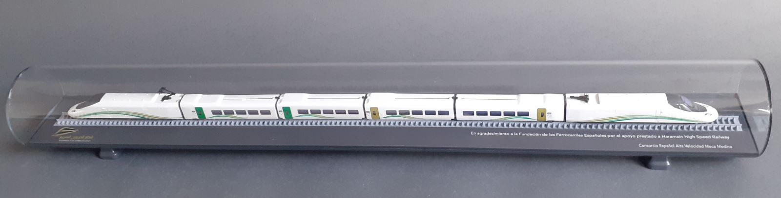 Modelo de tren Alta Velocidad Talgo 350 SRO �La Meca-Medina�